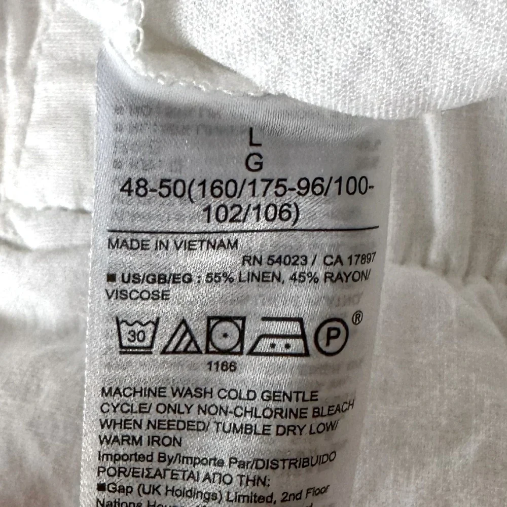 GAP white linen blend high elastic waist shorts with pockets size Large